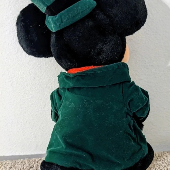 Mickey‎ Mouse Plush Christmas Caroler Disneyland Walt DIsney World Victorian 14" - Picture 4 of 5